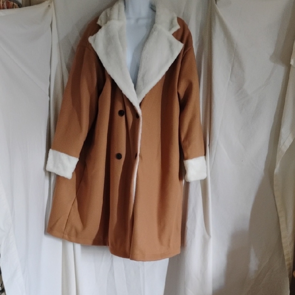 Cozy Women's Brown Teddy Jacket with White Trim. Never Worn